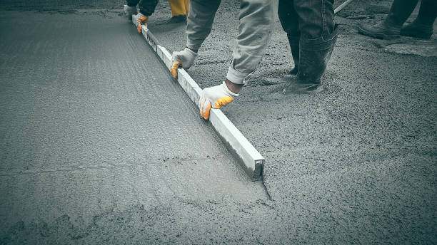 Best Concrete Flooring Contractor  in Holden, MO